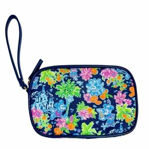 Lilly Pulitzer X Disney Parks Gillie Wristlet Aegean Navy Lilly Loves Disney